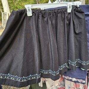 Elegant Black Skirt with Embroidered Detail